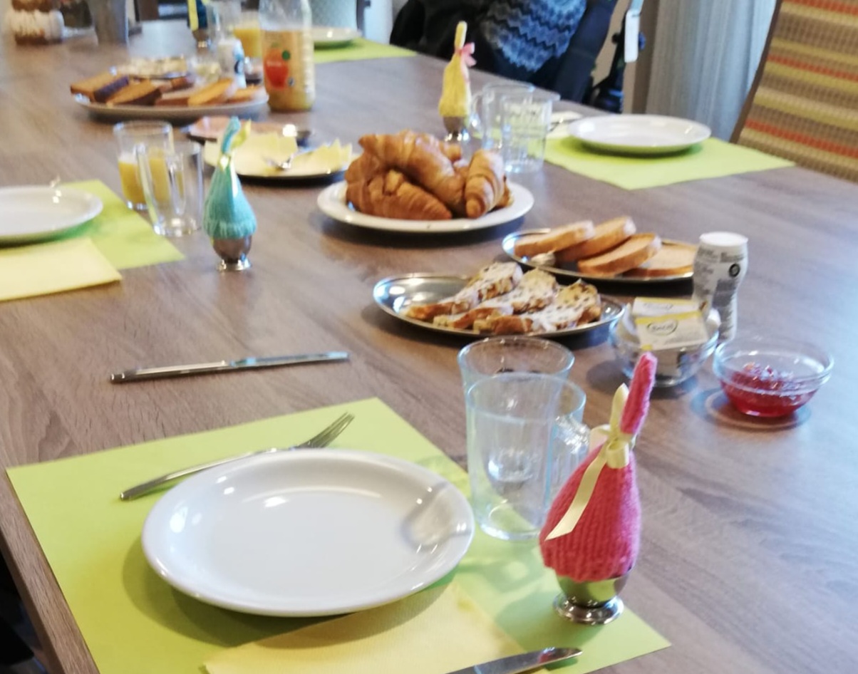 Eierswarmers met Pasen Eierswarmers met Pasen